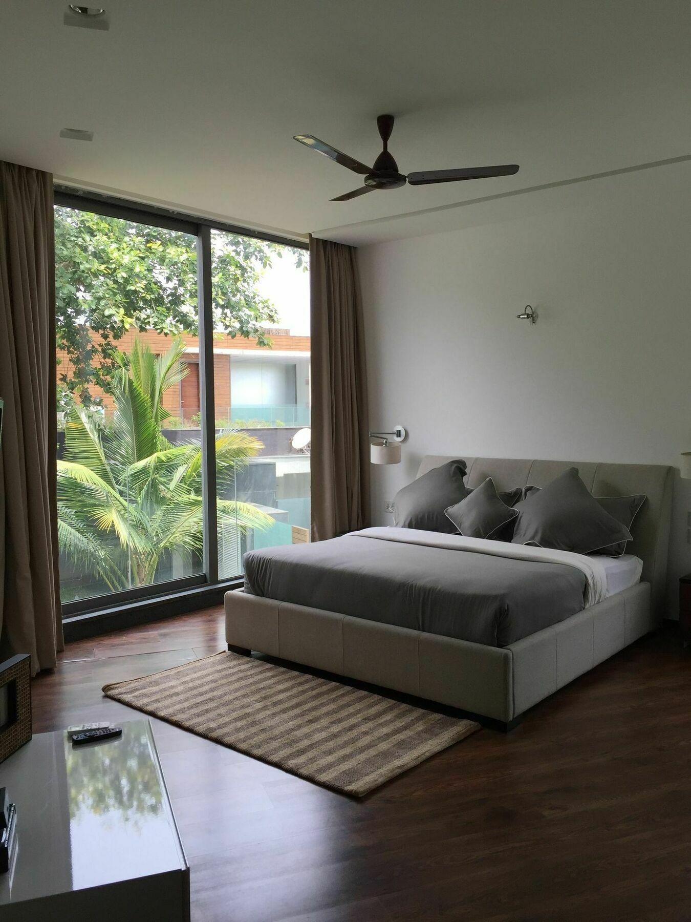 Calem Grove Hotel Candolim Luaran gambar